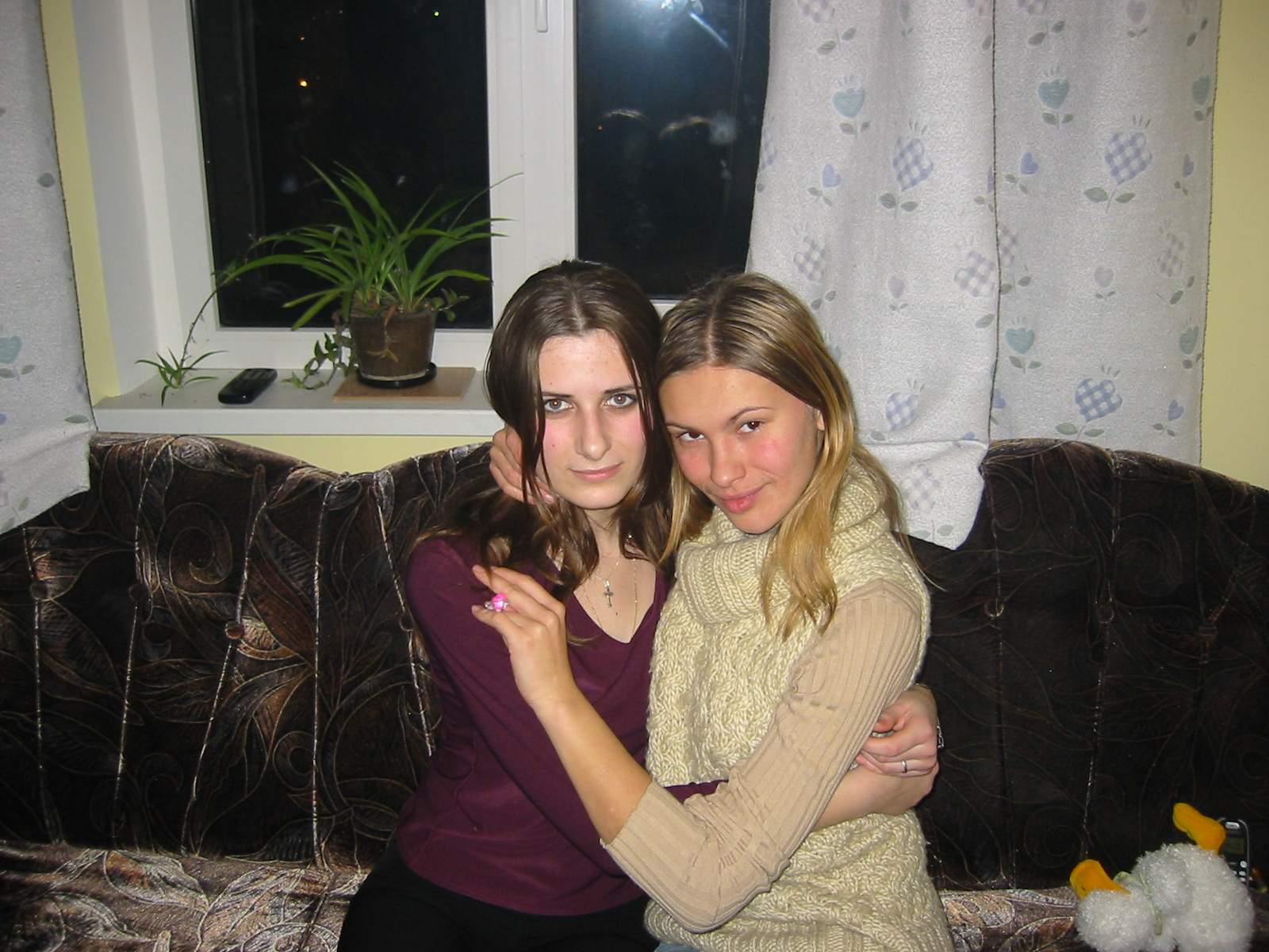 キエフから生きてるウクライナのブログです! 2004年03月