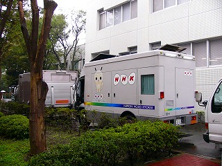 b0009029_2374487.jpg