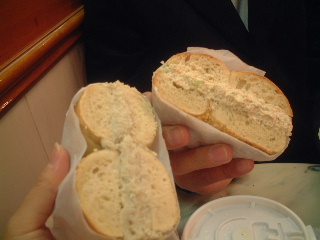 b0001284_1101046.jpg