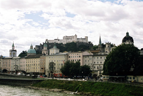 b0040345_1736131.jpg