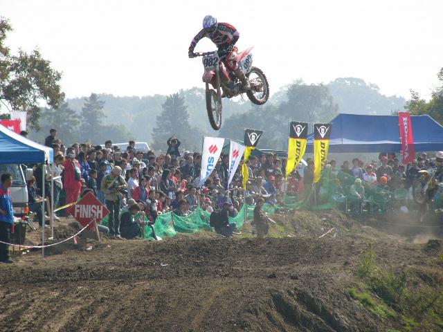 b0024266_0245155.jpg