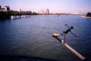 b0001980_22351655.jpg
