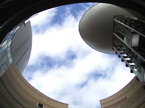 b0057679_1054592.jpg