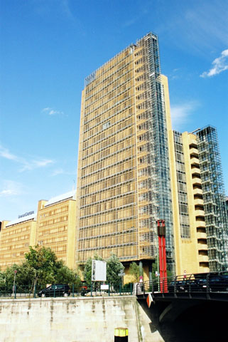b0040345_1723473.jpg