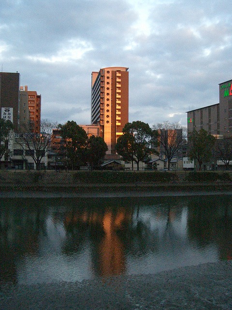b0010882_0495541.jpg