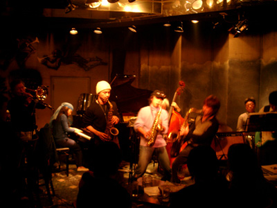a0026069_118251.jpg