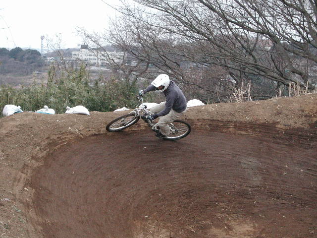 b0056000_0333187.jpg