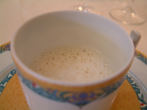 a0000029_061452.jpg