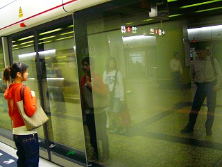 b0009029_16057.jpg