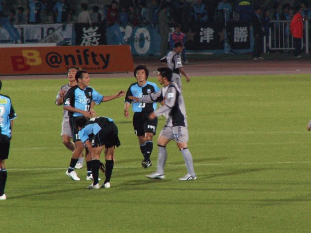 b0038792_1383944.jpg