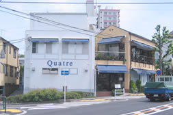 b0015963_0304343.jpg