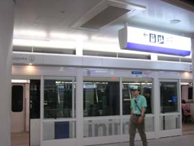 b0032564_22272439.jpg