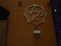 d0038319_10154330.gif