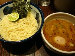 d0062274_22031.jpg