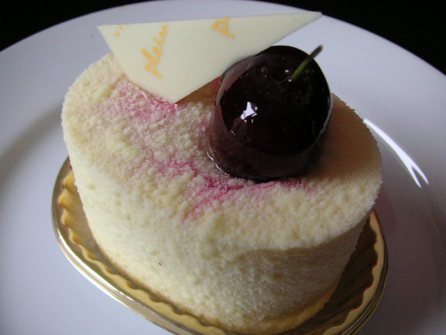 e0004114_7505450.jpg