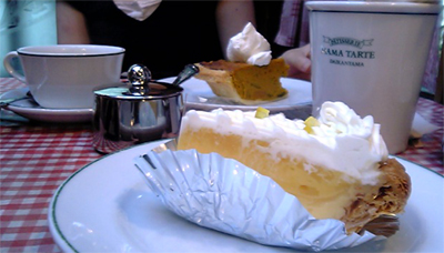 a0013134_0355676.jpg