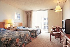 b0015290_22362100.jpg
