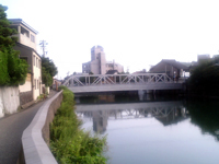 d0022345_1291363.jpg