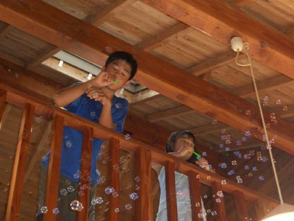 b0002156_225875.jpg