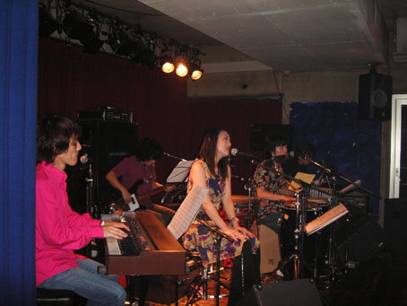 d0013834_232212.jpg