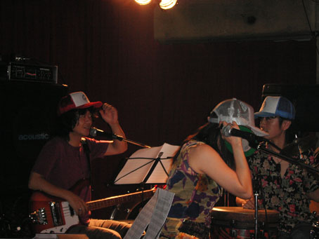 d0013834_2362427.jpg