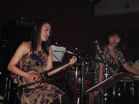 d0013834_2363724.jpg