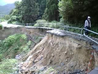 e0034910_09853.jpg