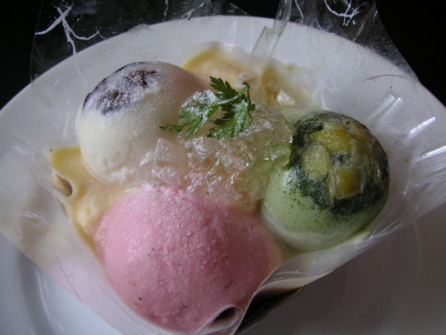 e0004114_12484925.jpg