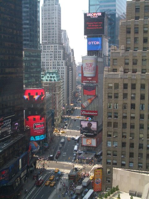 d0022623_1038345.jpg
