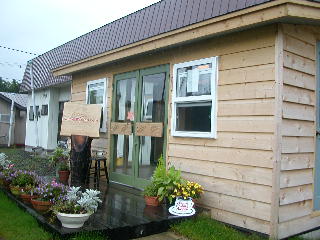 e0004756_22335085.jpg