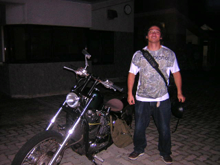 b0013897_0464421.jpg