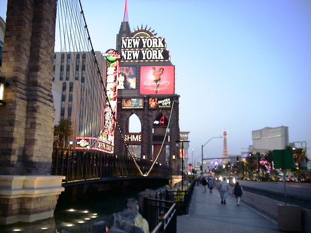b0048976_3123069.jpg