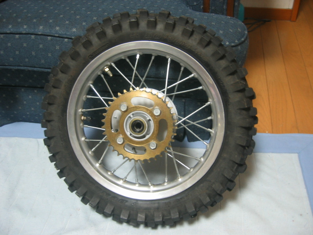 e0043527_2131672.jpg