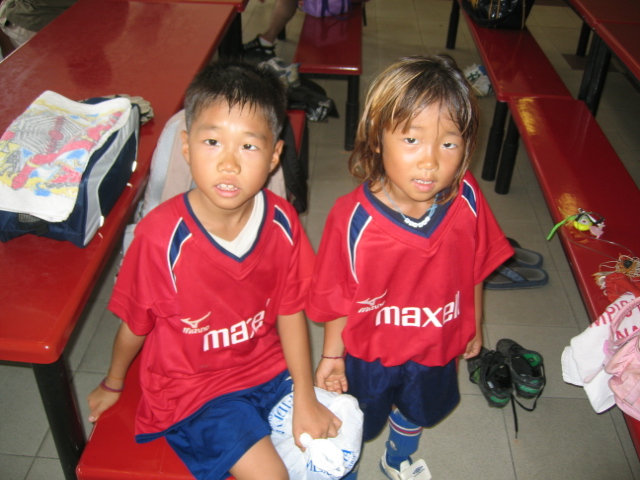 d0056234_2339476.jpg