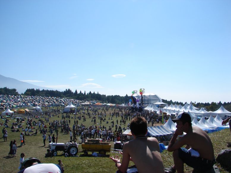 e0005887_1591128.jpg