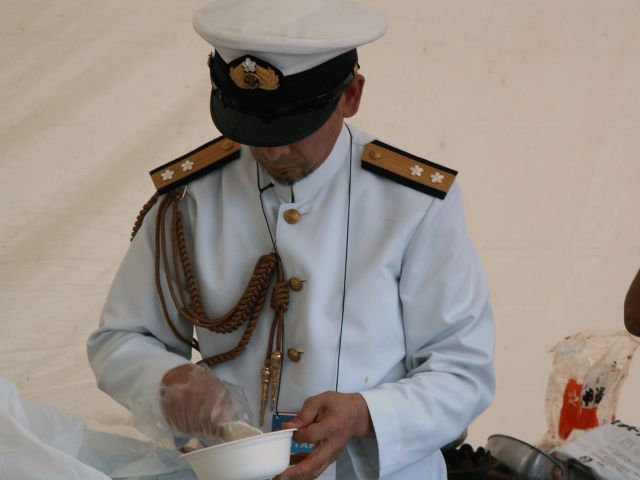 b0038792_1056121.jpg