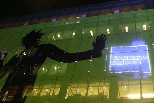 d0045372_2056463.jpg