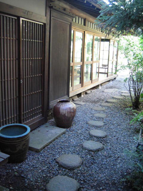 e0009147_8355277.jpg