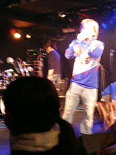 e0003027_03663.jpg