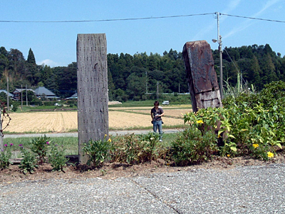 e0066210_2356637.jpg