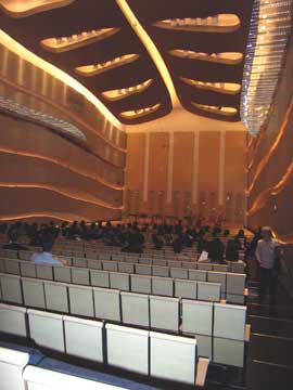 e0049318_3285442.jpg