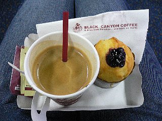 b0003235_0223980.jpg