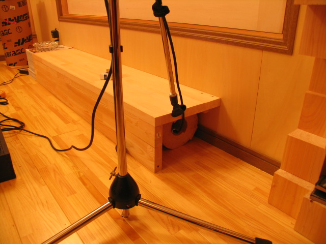 e0022439_374286.jpg