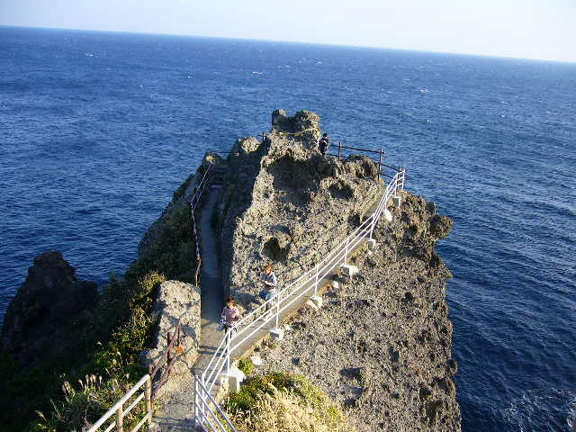 e0015108_0184054.jpg