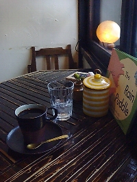 e0064128_1281290.jpg