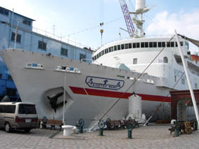 b0009103_1405817.jpg