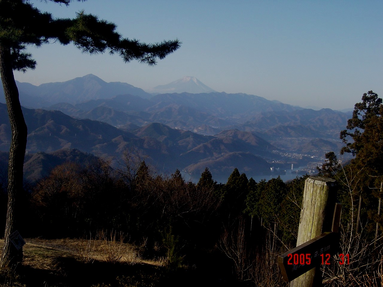 f0015348_0441492.jpg