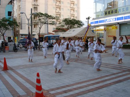 b0049152_238079.jpg