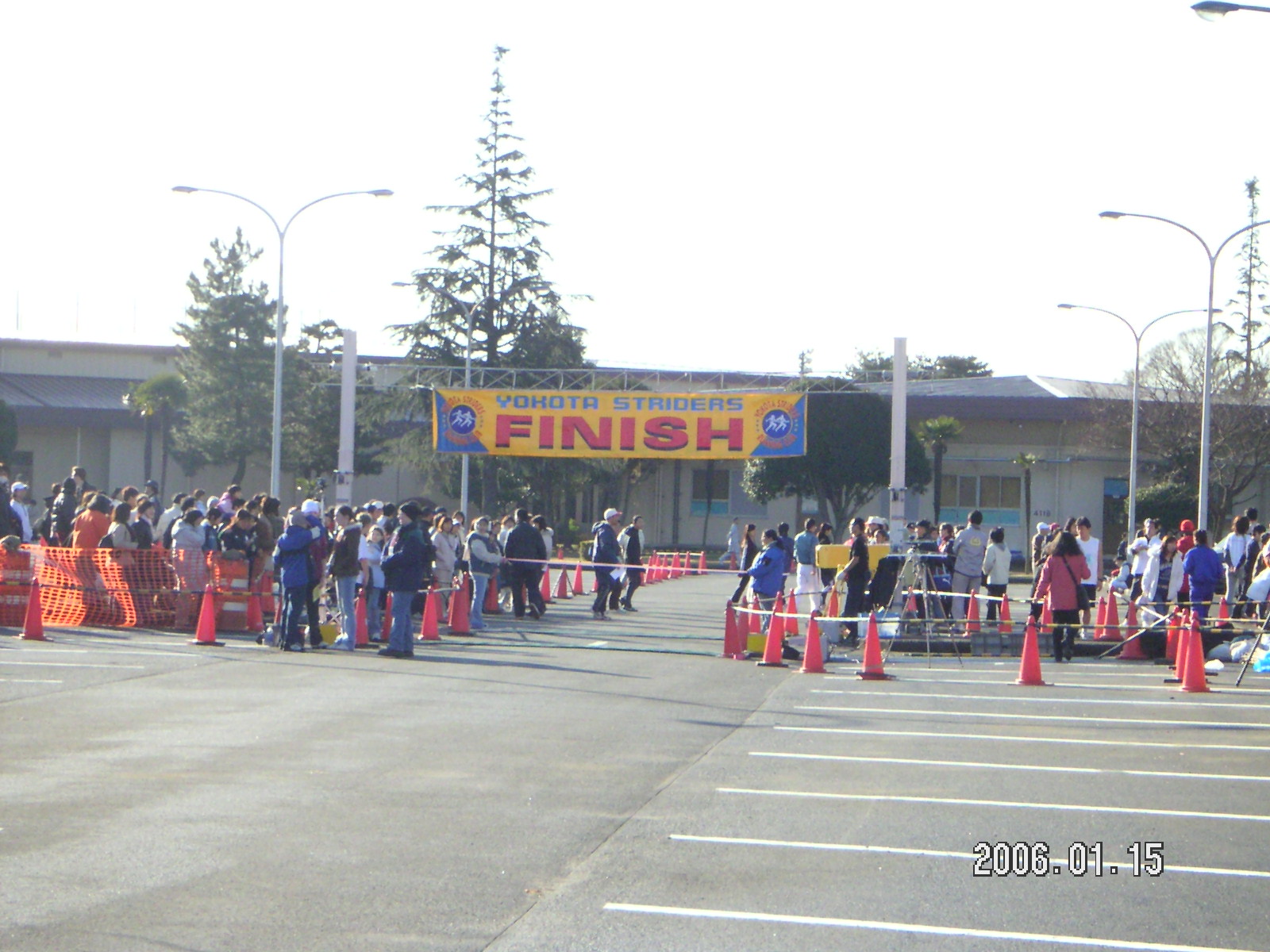 e0002927_22156.jpg