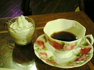 e0004062_1512428.jpg